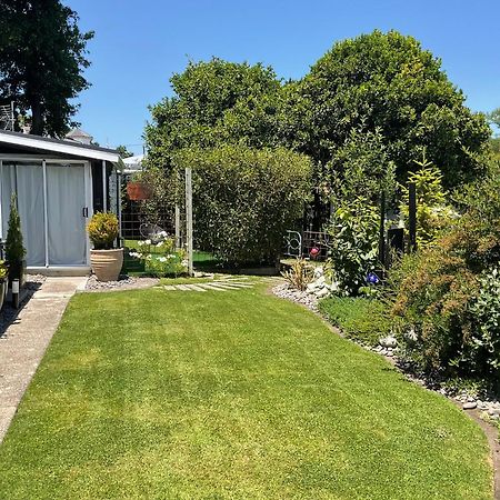 Orange Tree Cottage - Garden Hideaway Whanganui Esterno foto